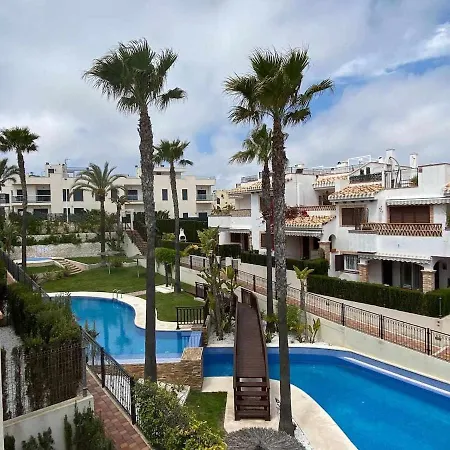 Magnifico Piso De Planta Alta A 200m De La Playa Appartamento Torrevieja
