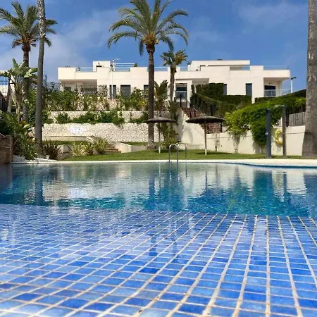 Magnifico Piso De Planta Alta A 200m De La Playa *