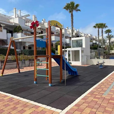 Magnifico Piso De Planta Alta A 200m De La Playa