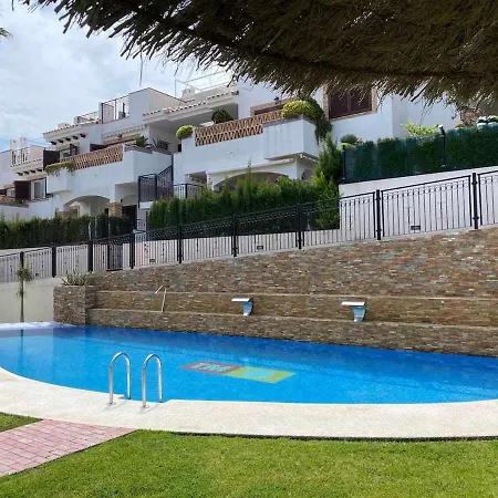 Magnifico Piso De Planta Alta A 200m De La Playa *