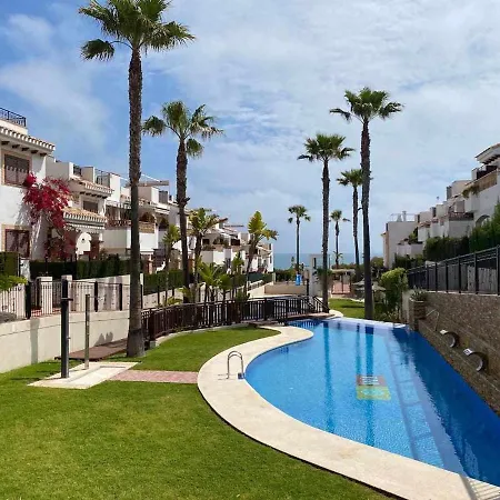 Magnifico Piso De Planta Alta A 200m De La Playa アパート トレビエハ